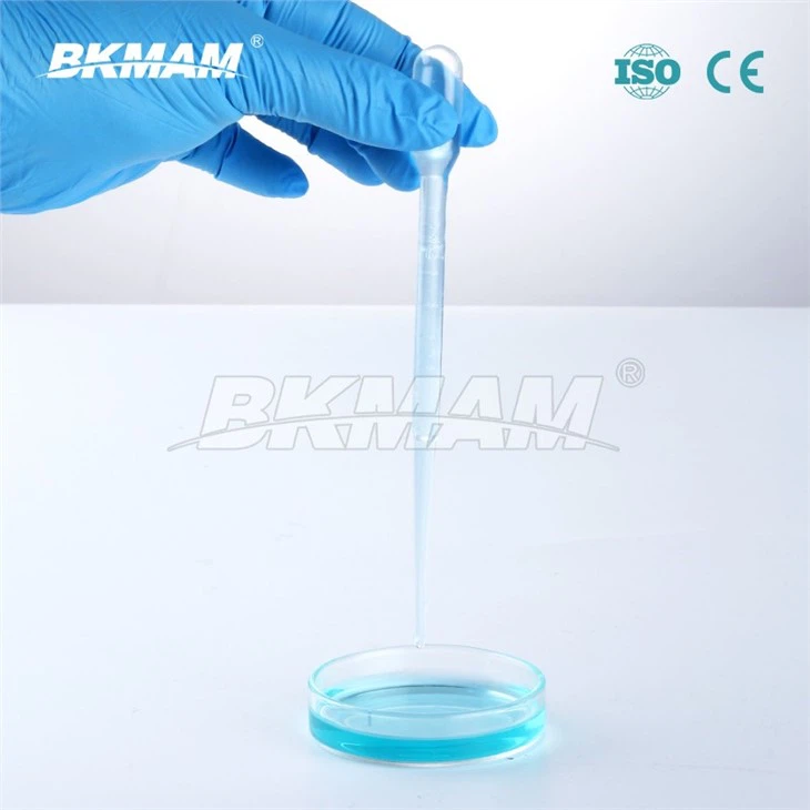 plastic transfer pipette